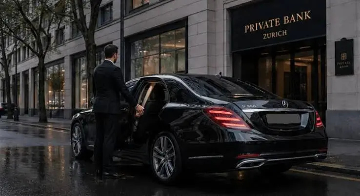 Why choose Swiss Limo corporate chauffeur service Zurich with licensed and insured drivers