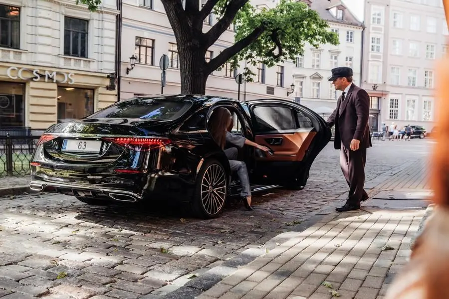 Luxury chauffeur service Switzerland by Swiss Limo with professional chauffeurs across Switzerland