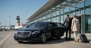 Zurich to Interlaken private transfer by chauffeur with Swiss lake and mountain scenery