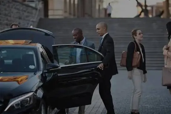 Hourly chauffeur service Zurich for business trips, families, groups and special occasions